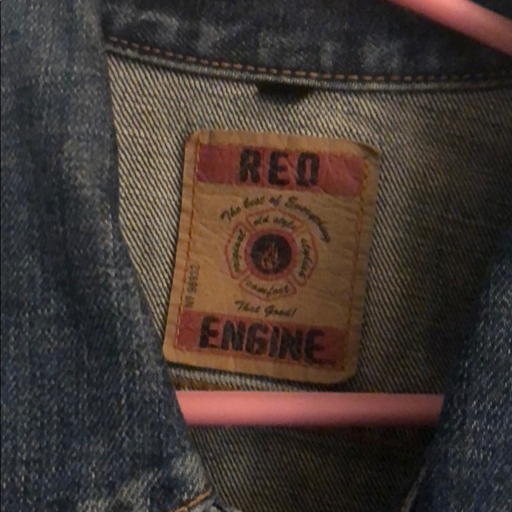 Red Engine - image 2